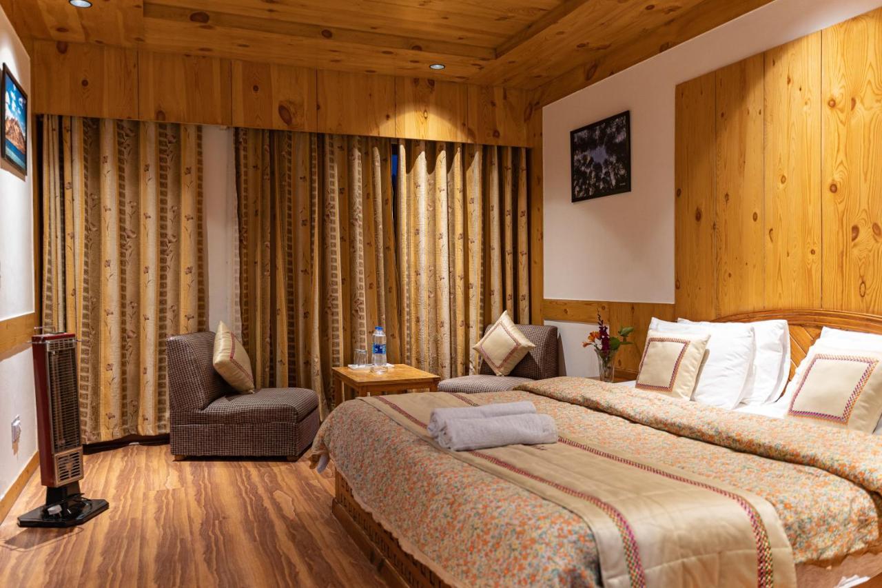 Hotel The Conifer Manāli Zewnętrze zdjęcie