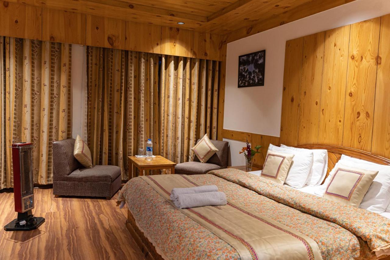 Hotel The Conifer Manāli Zewnętrze zdjęcie