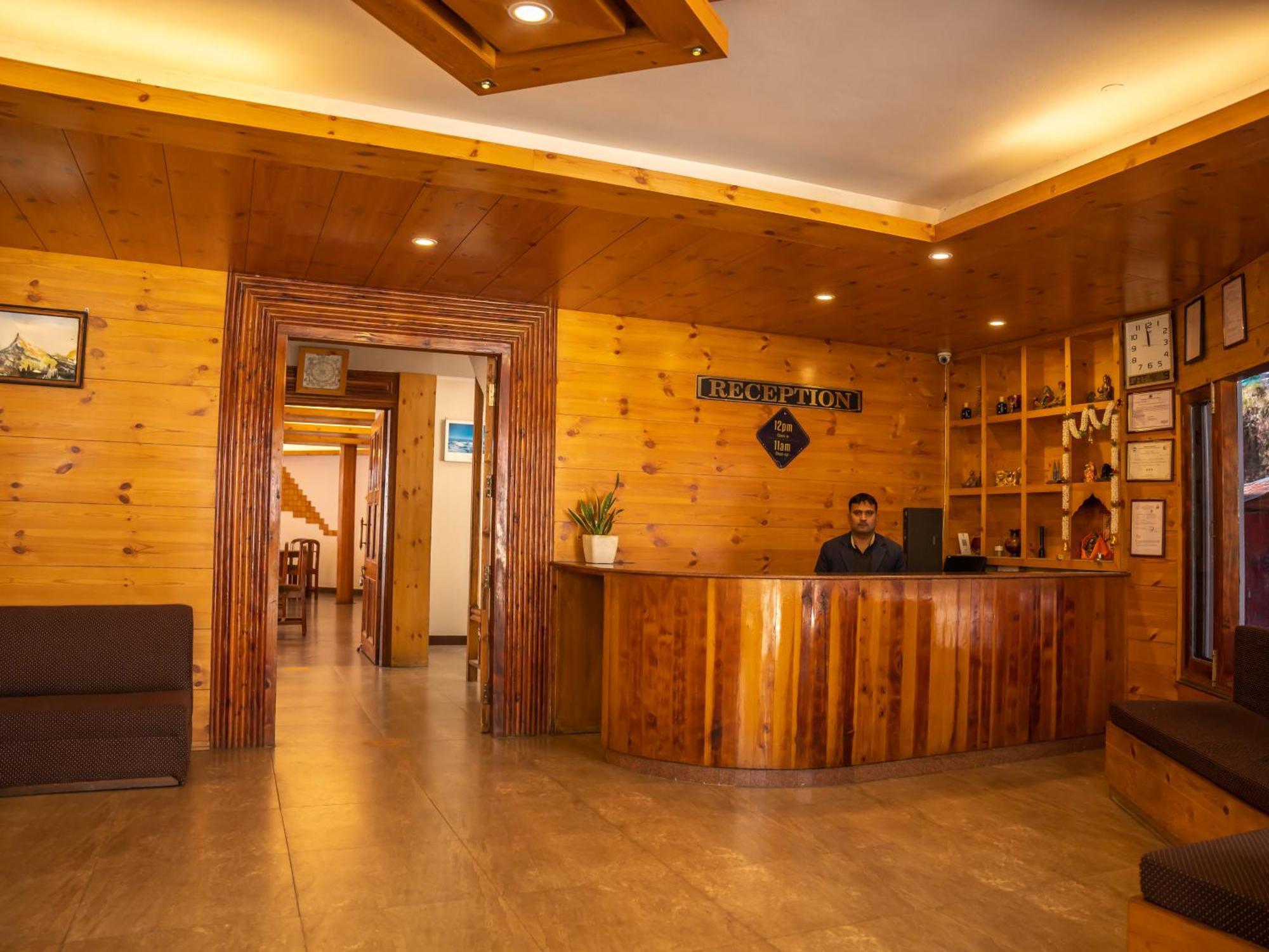 Hotel The Conifer Manāli Zewnętrze zdjęcie