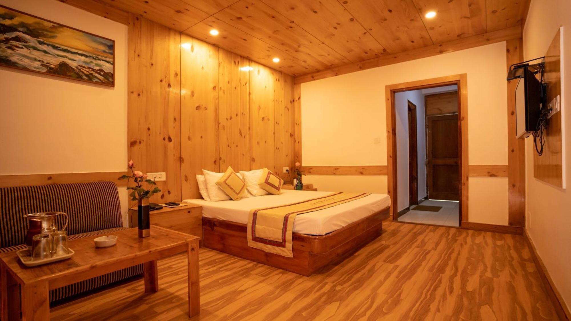 Hotel The Conifer Manāli Zewnętrze zdjęcie