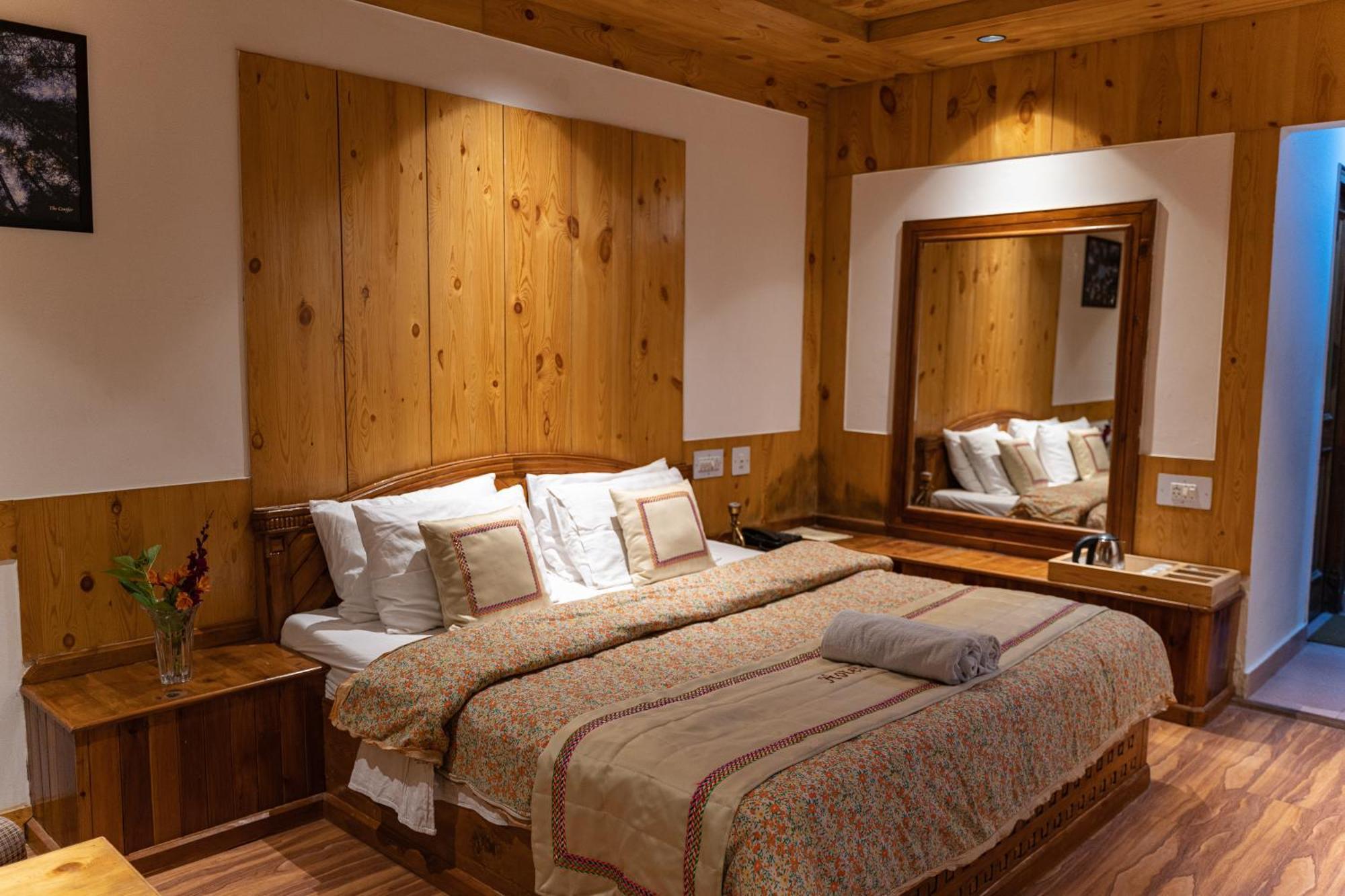 Hotel The Conifer Manāli Zewnętrze zdjęcie
