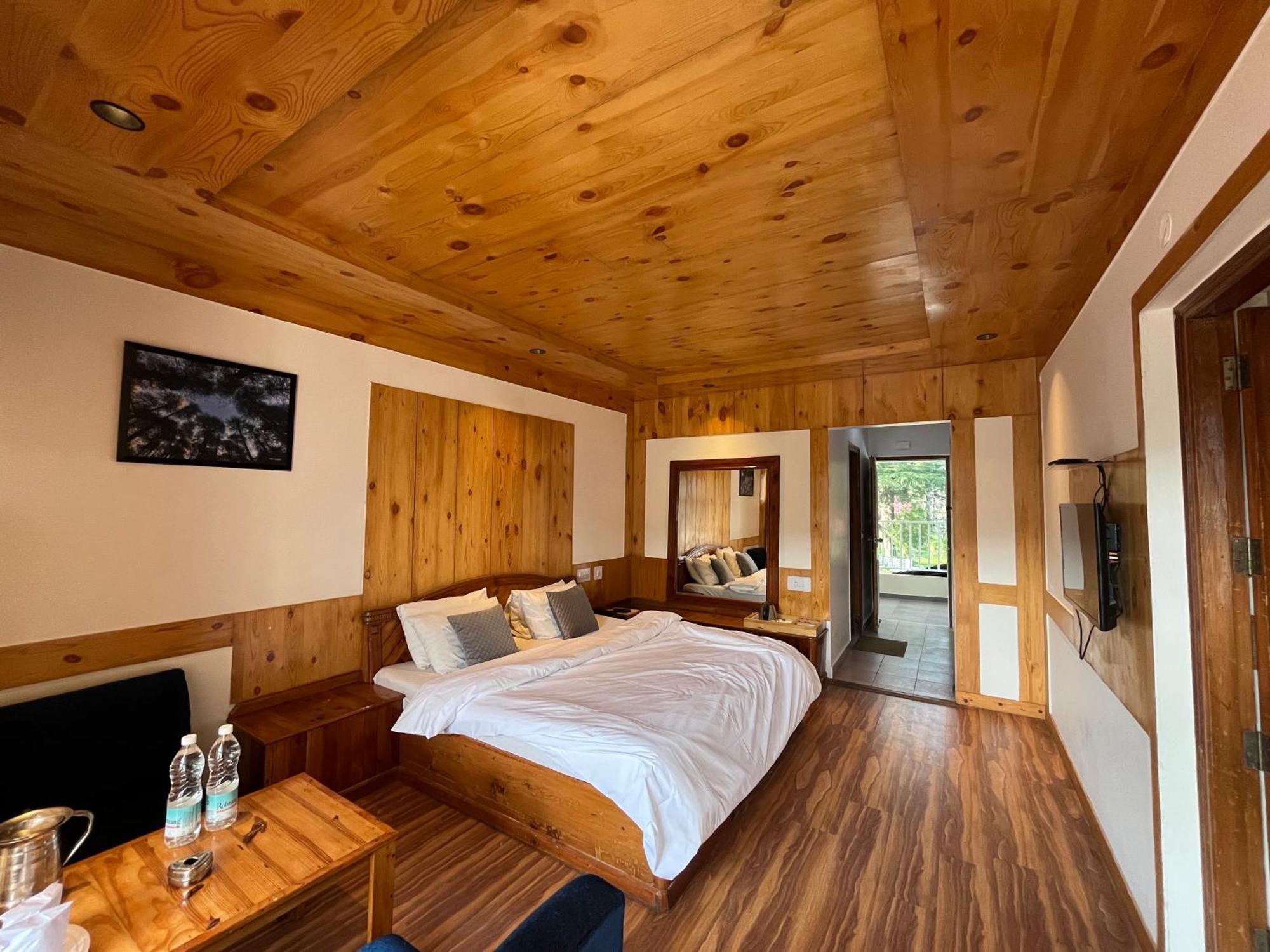 Hotel The Conifer Manāli Zewnętrze zdjęcie